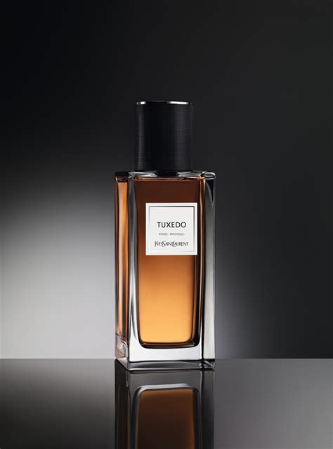 tuedo yves saint laurent 1989|Tuxedo Yves Saint Laurent for women and men .